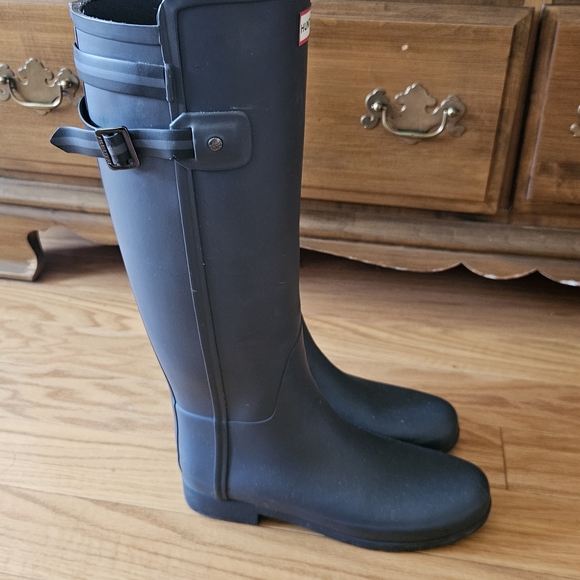 Hunter Black Tall Rain Boots - Picture 3 of 5